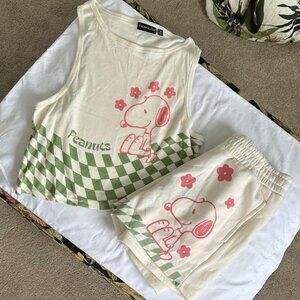 Snoopy Peanuts crop top and shorts comfy sweat lounge set M / XL